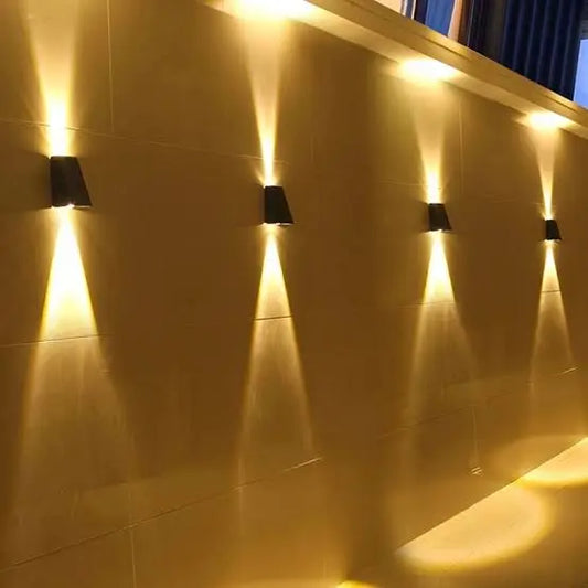 Lámpara Solar de Pared Exterior con 8 LED