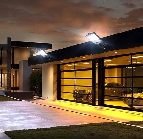 Lámpara Solar LED Súper Brillante con Mando a Distancia